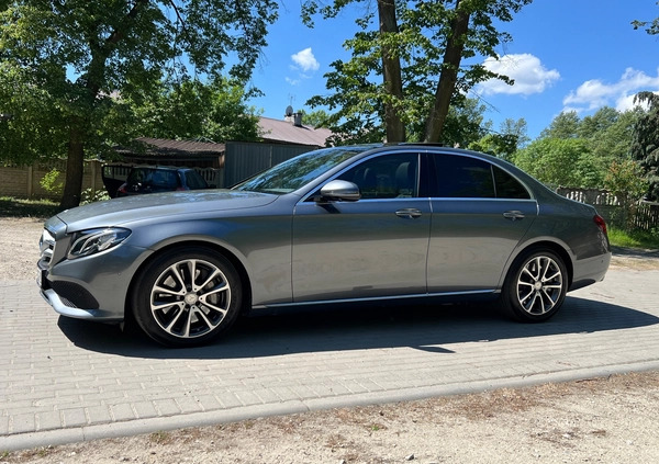Mercedes-Benz Klasa E cena 149900 przebieg: 41148, rok produkcji 2016 z Ostrzeszów małe 379